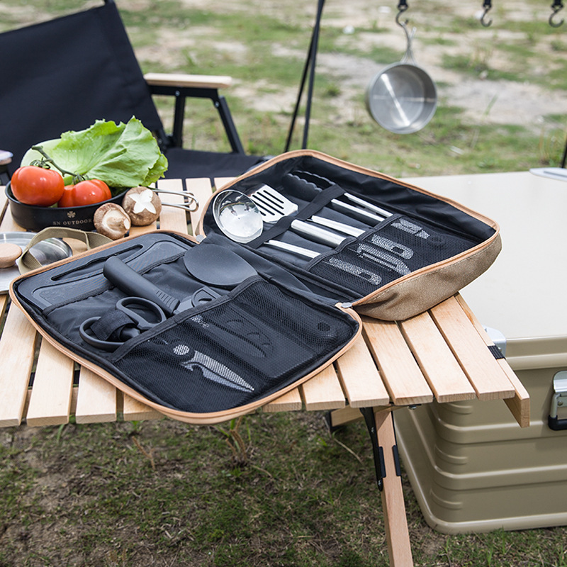 8-delige campingkeukenset met  - Camping Cooking All In One recensie en prijs