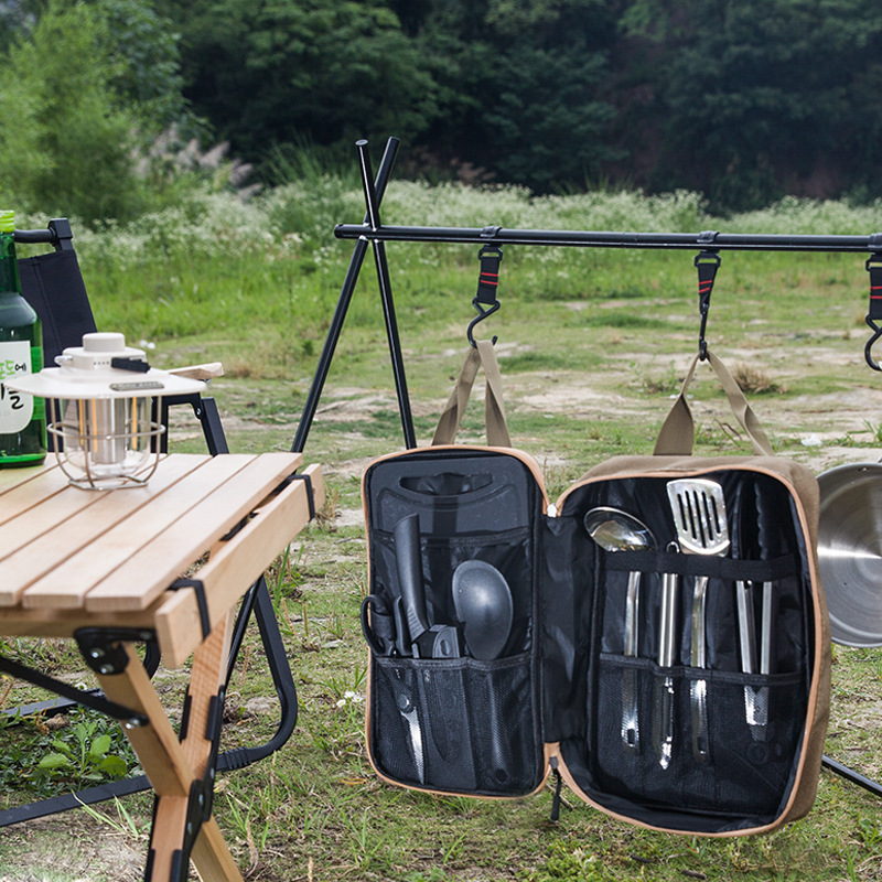 8-delige campingkeukenset met  - Camping Cooking All In One recensie en prijs